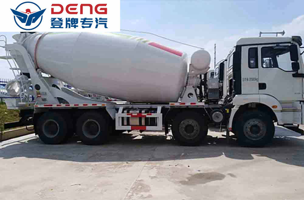 陜汽德龍輕量化12方攪拌車(chē)_07