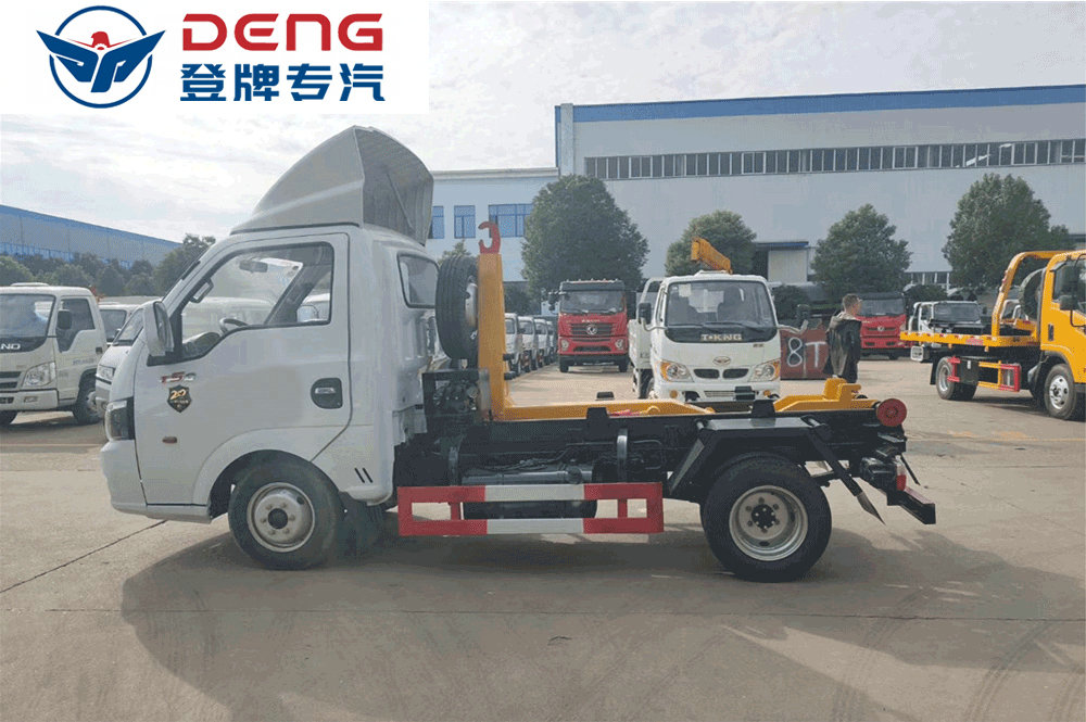 東風(fēng)途逸3方藍牌勾臂垃圾車(chē)_12
